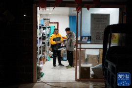 福山对付老赖：刘小姐被老赖拖欠货款